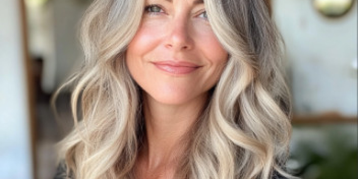 Blonde Stylist Fort Lauderdale: Elevate Your Look with Autumn Markley Salon