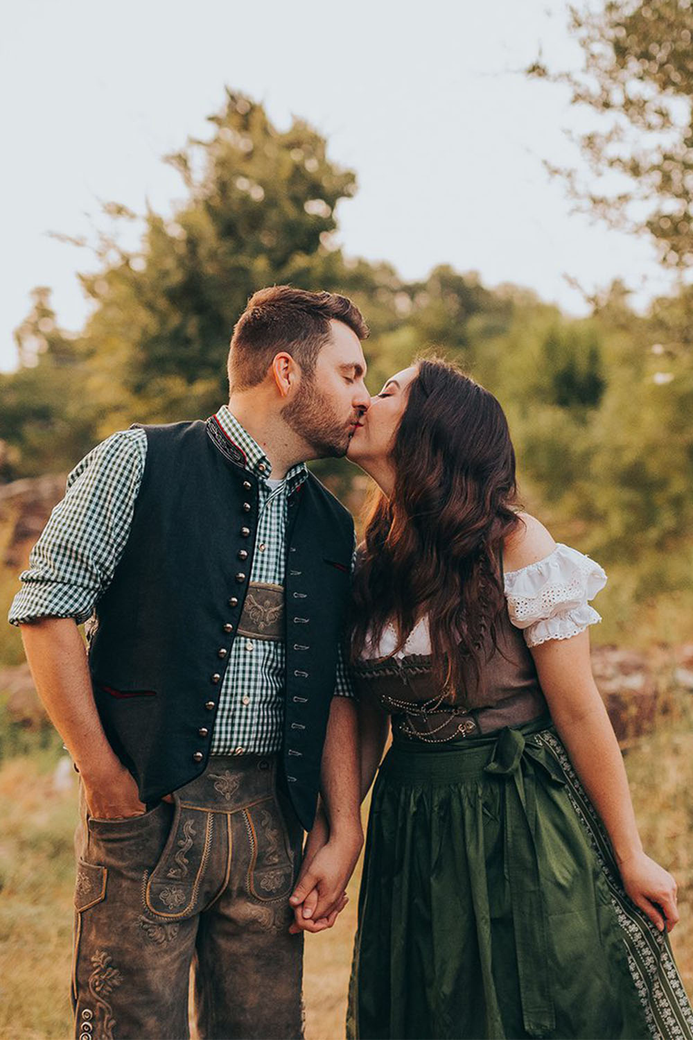Heritage Lederhosen | German Dirndl & Lederhosen Outfit