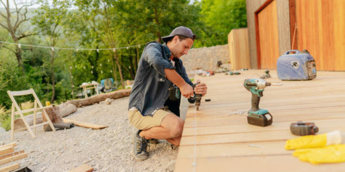 Trusted Deck Builders Lansing Michigan for Outdoor Living
