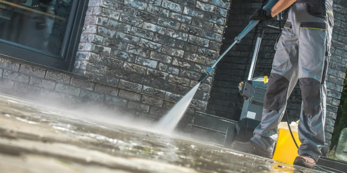 Expert Pressure Washing Services in Alpharetta, Cumming, Roswell, and Sandy Springs
