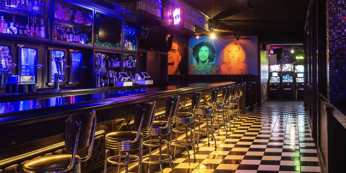 Experience the Best Bars in Walnut Creek at Retrojunkie Bar