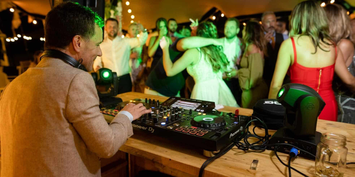 Elevate Your Big Day with a Wedding DJ Essex: The Ultimate Guide
