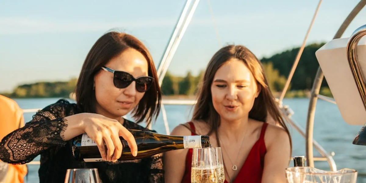 Unforgettable Nights Await: Bachelor Party in Puerto Banus