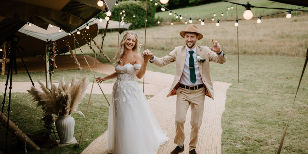 Capturing Timeless Memories with Pearce Wedding Photography