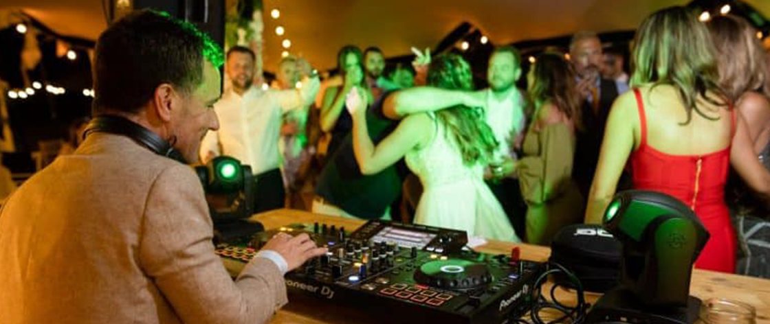Wedding DJ Essex | Hire DJ for Events