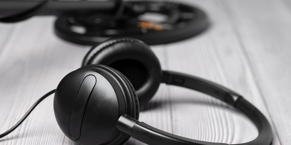 What's The Current Job Market For Buy Good Headphones Online Professionals?