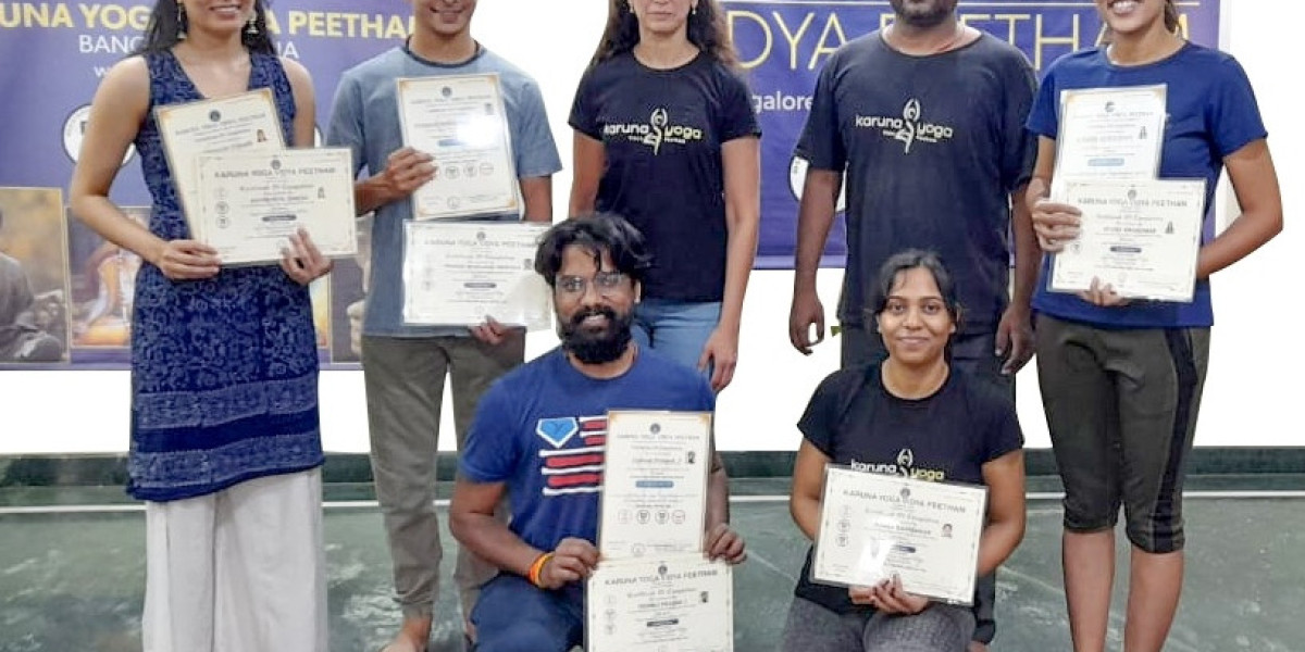 Transform Your Future with Online Yoga Certification Programs