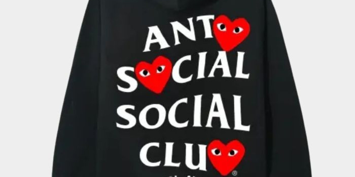 Inside the World of Comme des Garcons