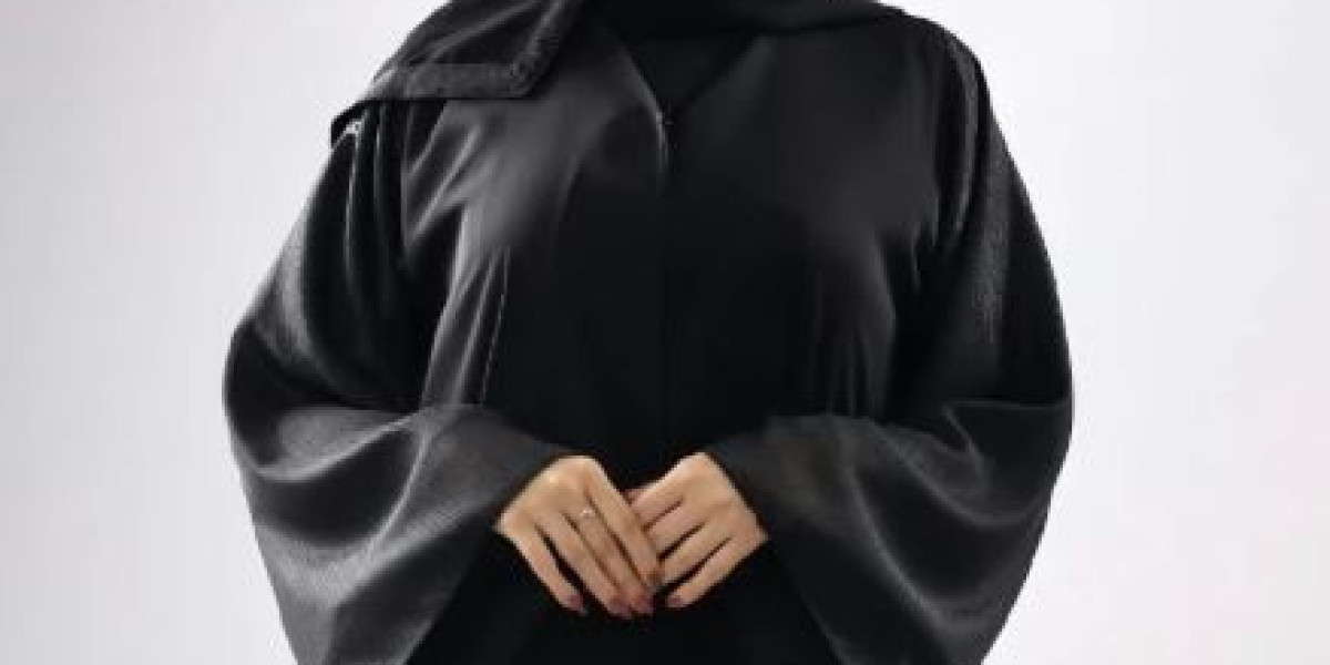 عبايات مناسبات من ريفال | لمسة فخامة ترافقكِ في كل احتفال