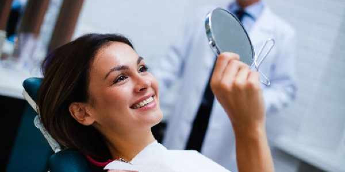 Comparing Zoom and Laser Whitening: What’s Right for You?