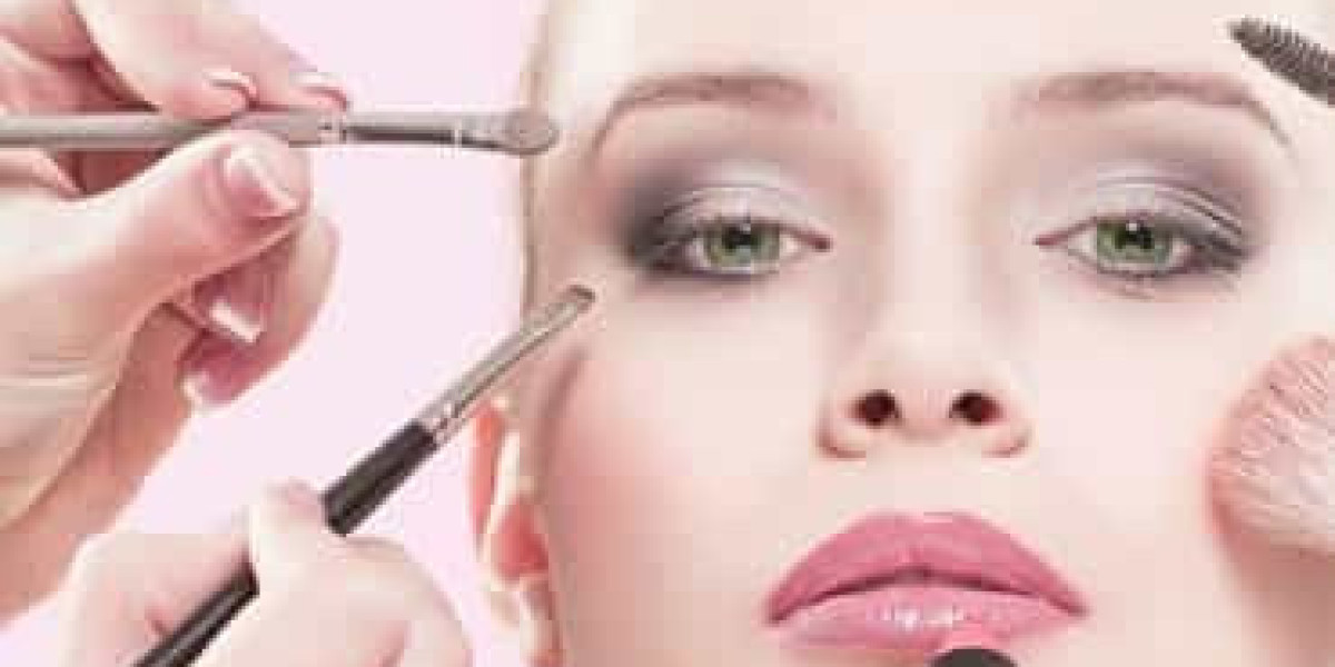 Transform Your Look at the Premier Hair and Make up Salon Marbella