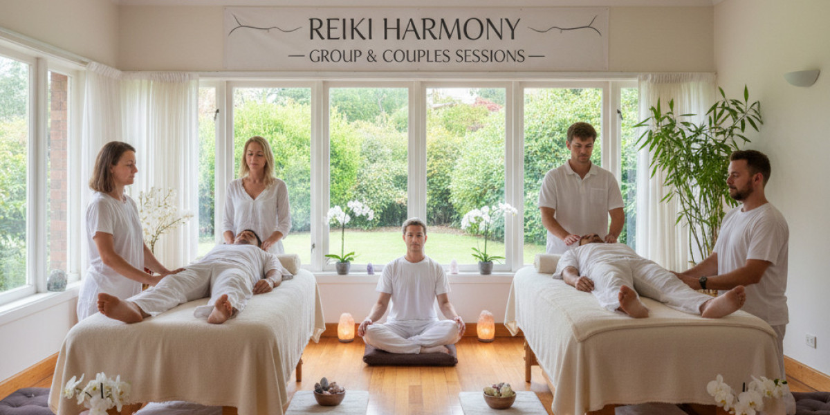 Are there Reiki healing centers offering group or couples sessions?