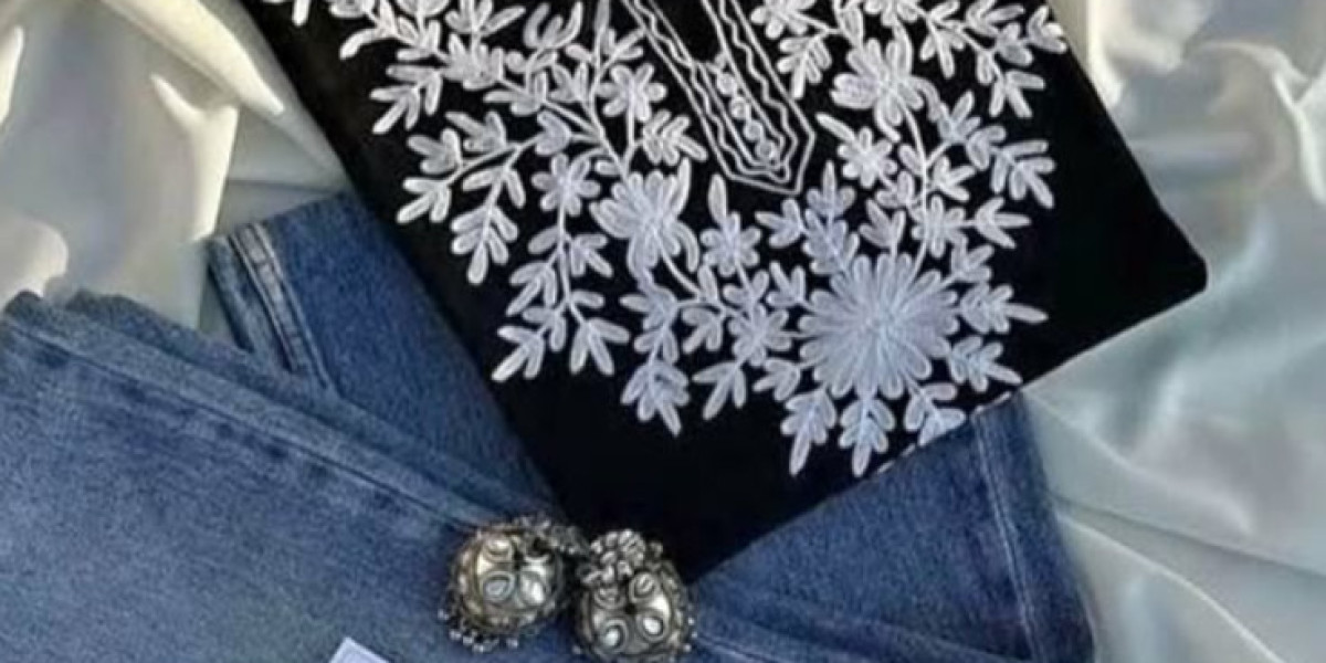 Ultimate Style Guide: How to Accessorize a Black Dress & How to Style Short Kurti