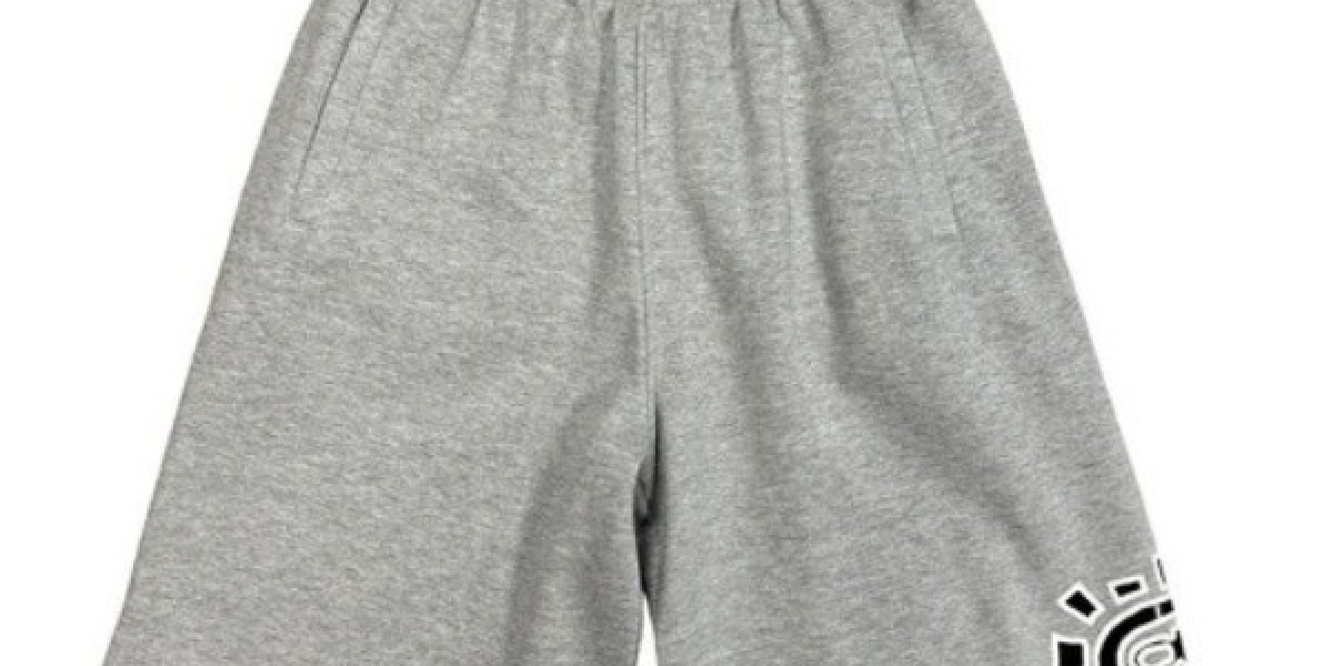 Adwysd UK Clothing Creates Outfits with Real Character