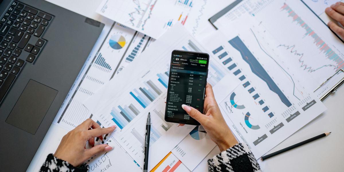 Stock Market Courses Near Me: A Step Toward Financial Growth and Market Mastery