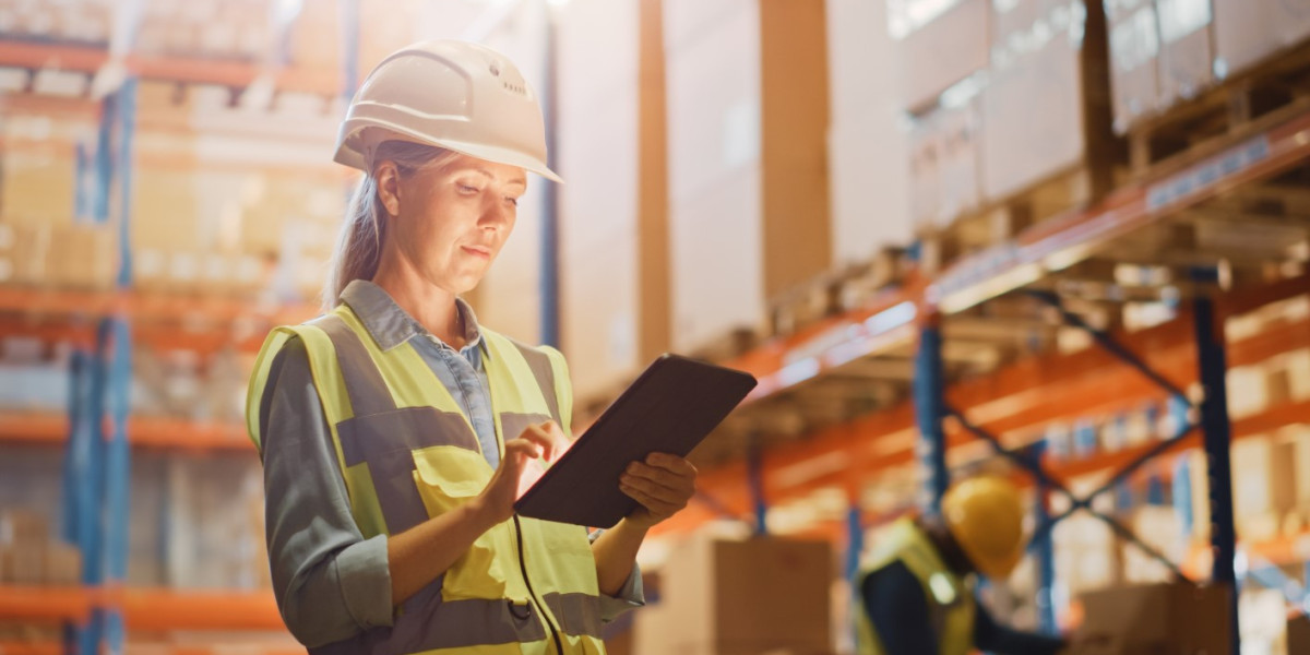 Revolutionize Your Warehouse with the Power of Connected Forklift