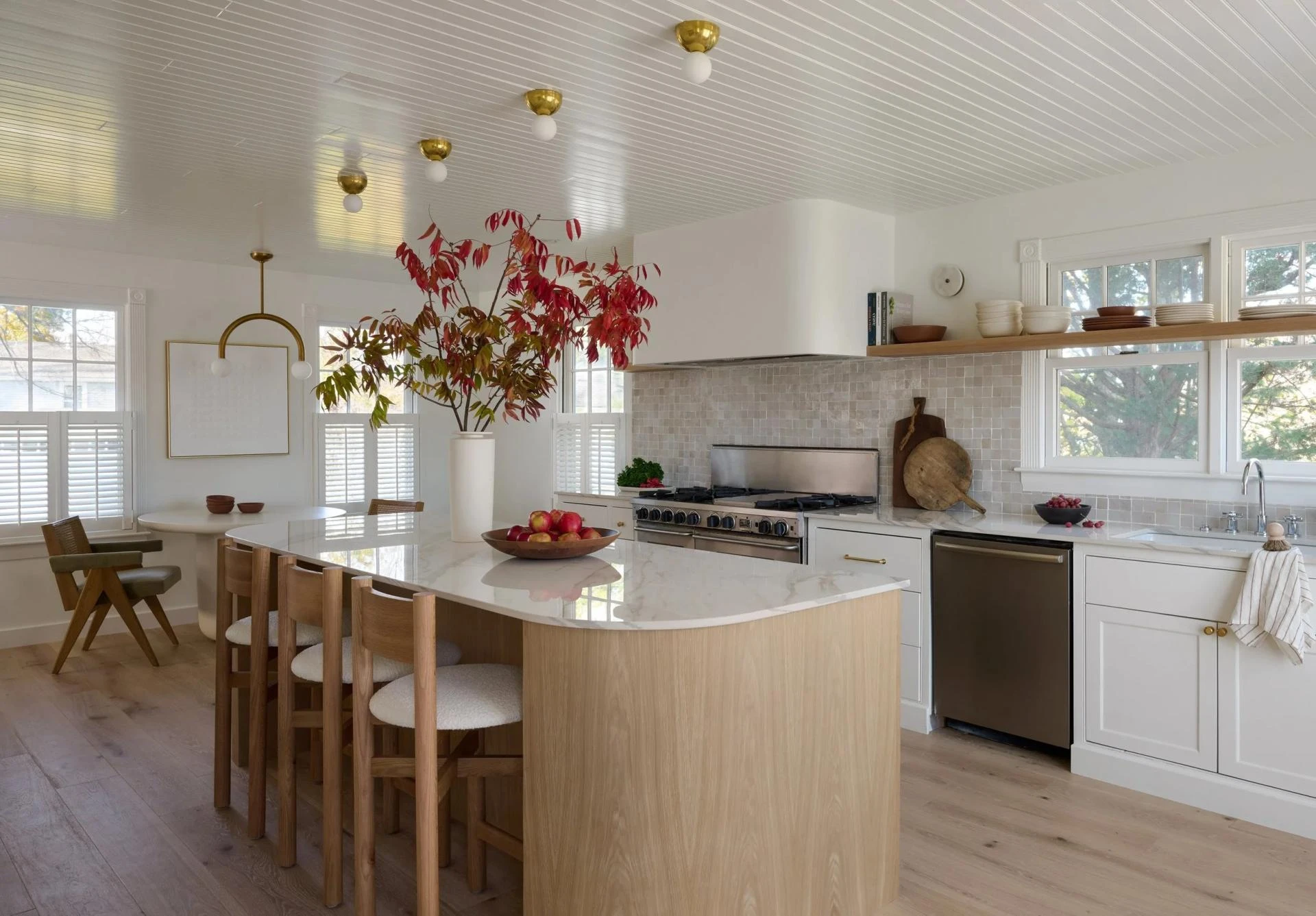 Desiree Burns Interiors: Reinventing Spaces and Precise Project Management with Creativity! -  WriteUpCafe