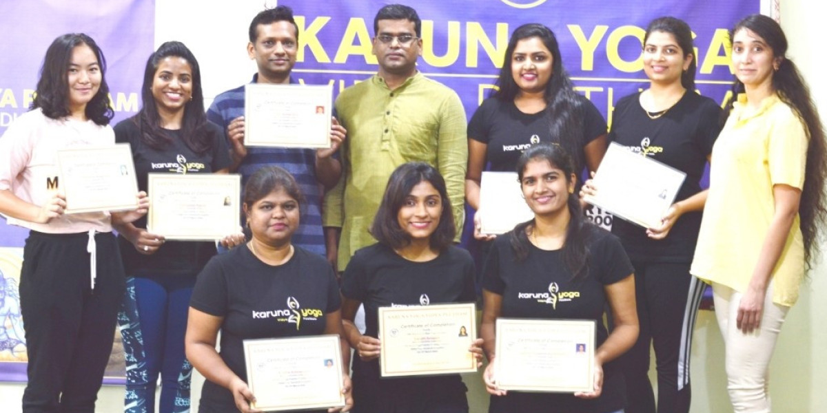 Transform Your Career with Top Online Yoga Certification Programs Today