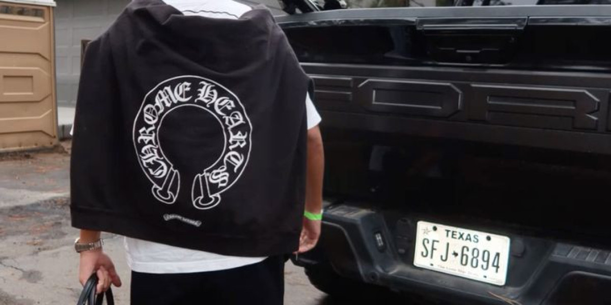 Chrome Hearts Hoodie Fabric Qualities People Appreciate