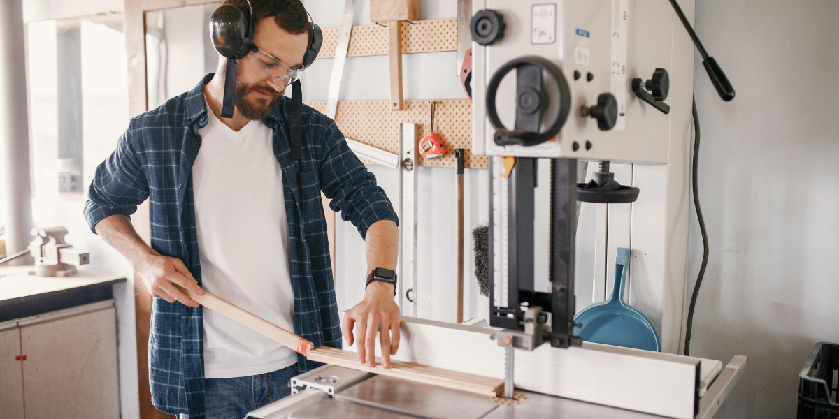 Why 18V Cordless Demolition Hammer Is A Must At A Minimum, Once In Your Lifetime