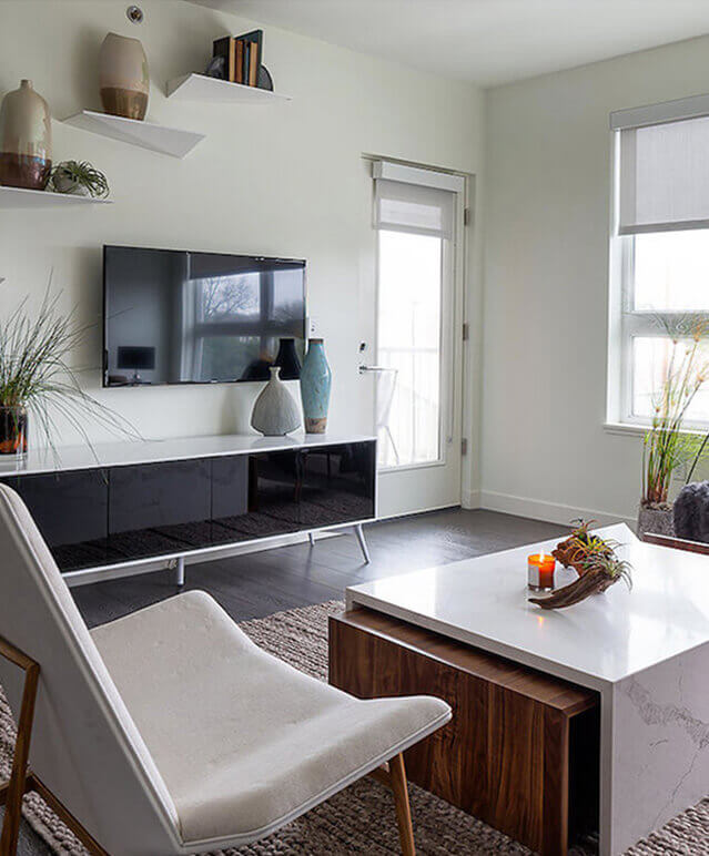 Modern Luxury Apartments Kansas City | Woodside Village