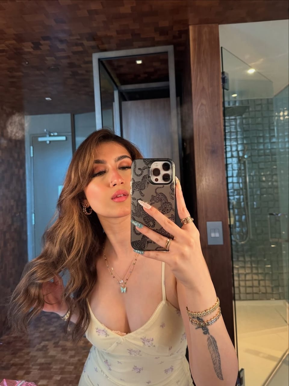 Escorts In Lahore Hot VIP Escorts Service & Call Girl Lahore